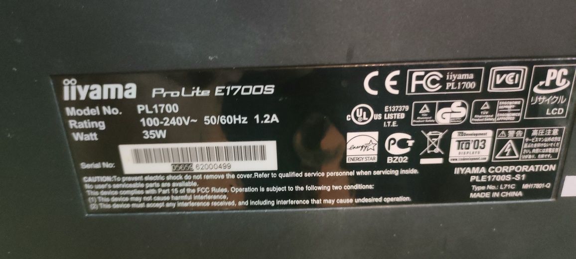 Monitor 17 iiyama płaski ledowy