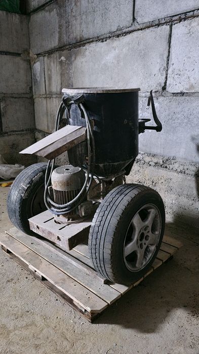 Штукатурно шпаклювальний міксер