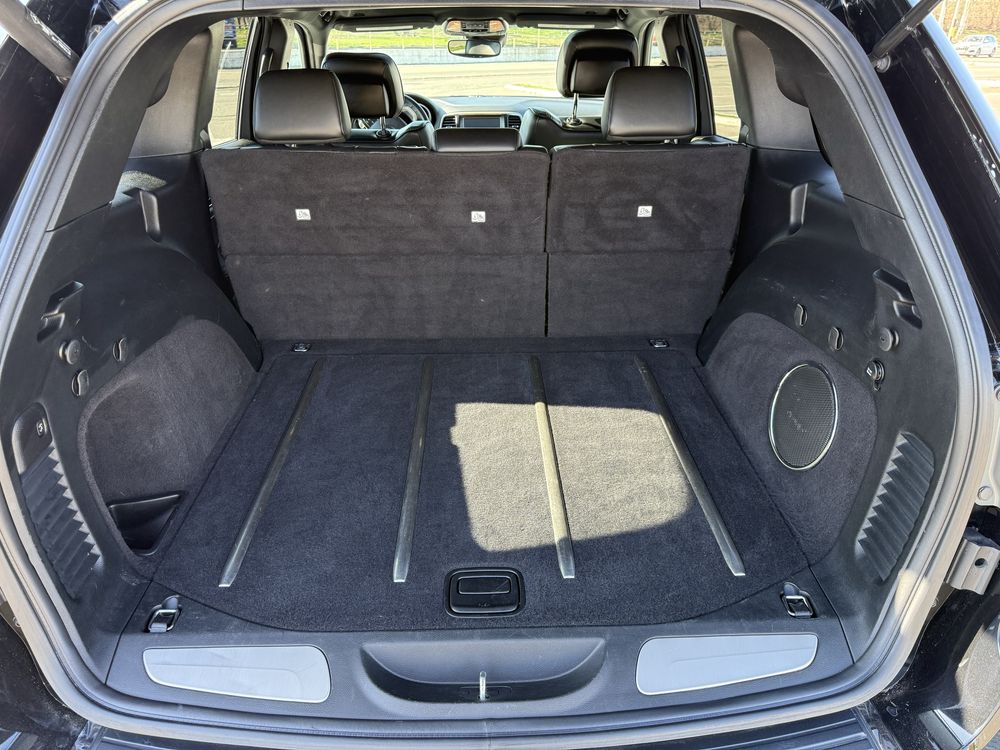 Jeep Grand Cherokee 2016 Overland 5.7 Пневма