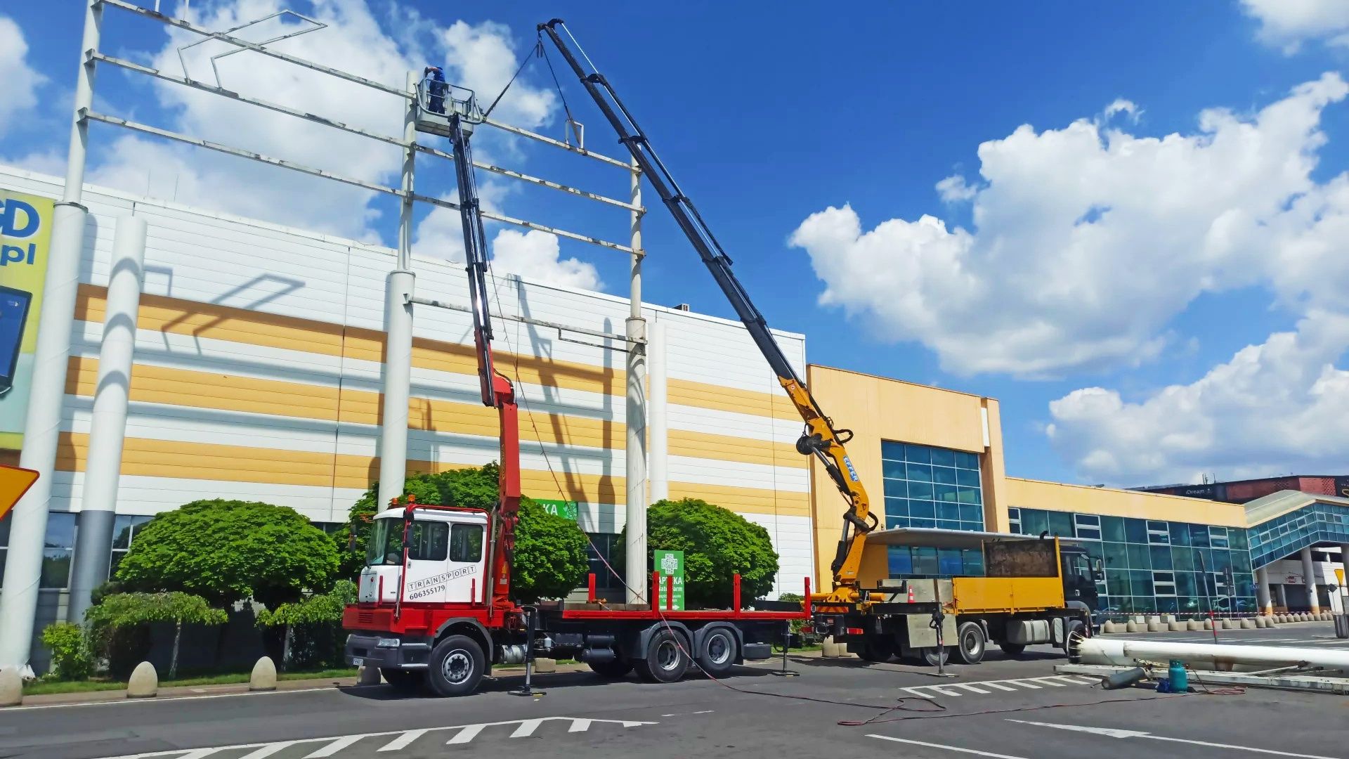 Transport HDS Żuraw zwyżka hds stal słupy kontenery kostka cegła