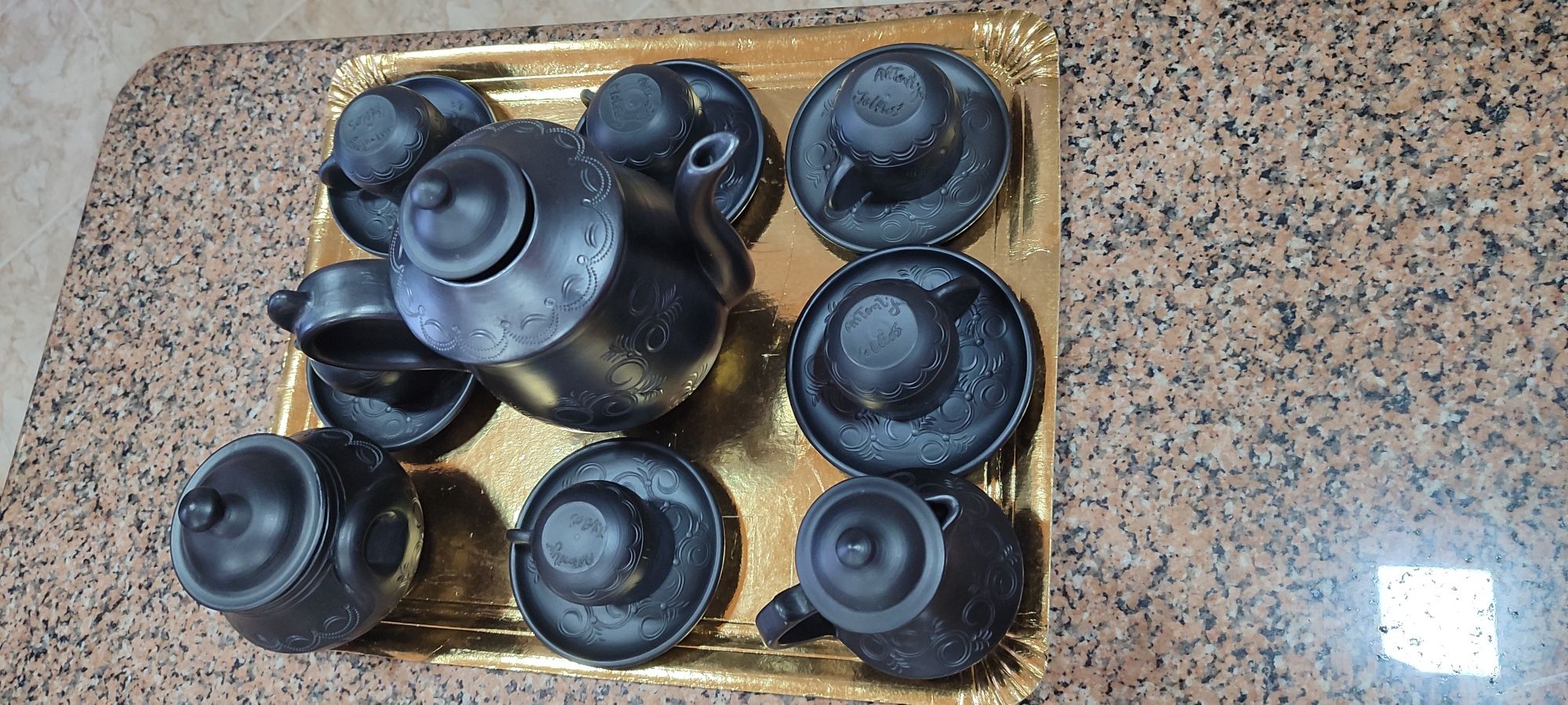 Serviço de café em barro cinzento