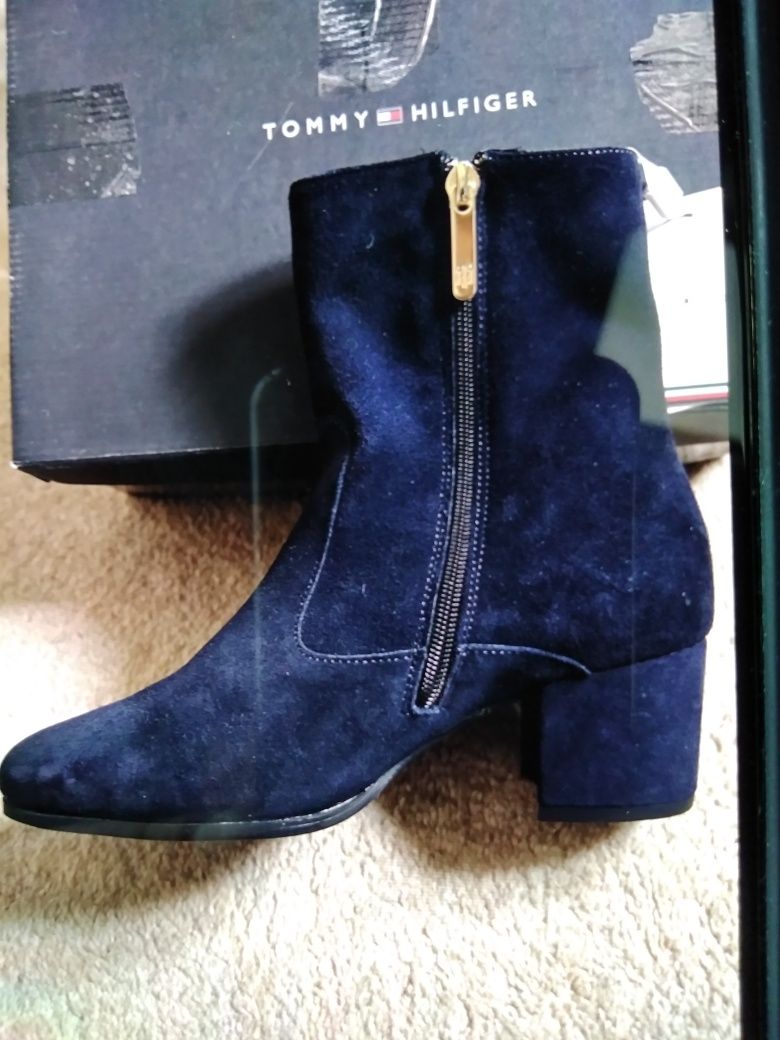 Botas Tommy Hilfiger para mulheres, totalmente novos. Tamanho 37-38