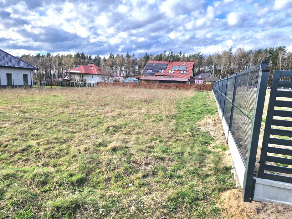 Sprzedam działkę 1308m²