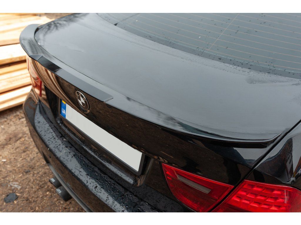 BMW E90 Спойлер DPT М4 (ABS, чорний глянець)