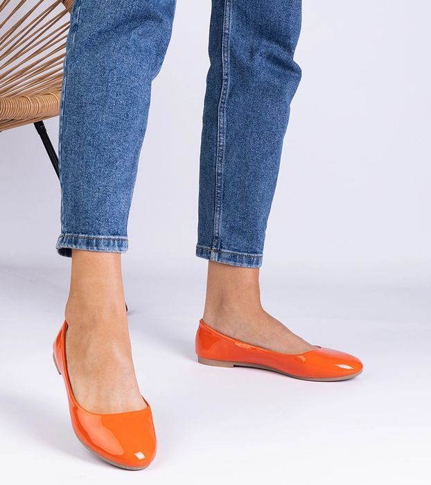 Pomarańczowe lakierowane balerinki Aurika