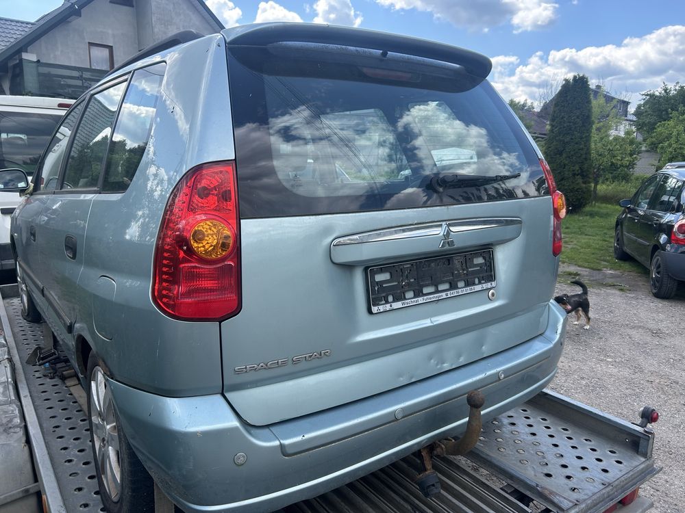 Mitsubishi space star 2004 1.6b