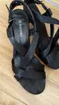 Oddam buty na obcasie r.38