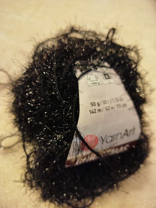 Włóczka z połyskiem 1 motek.Christmas Yarn Art.