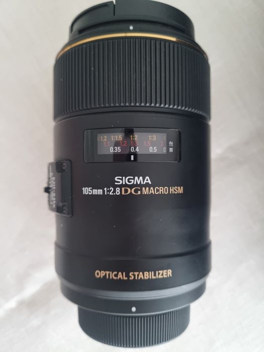 Lente Sigma 105mm f/2.8 EX DG Macro OS HSM - para Nikon
