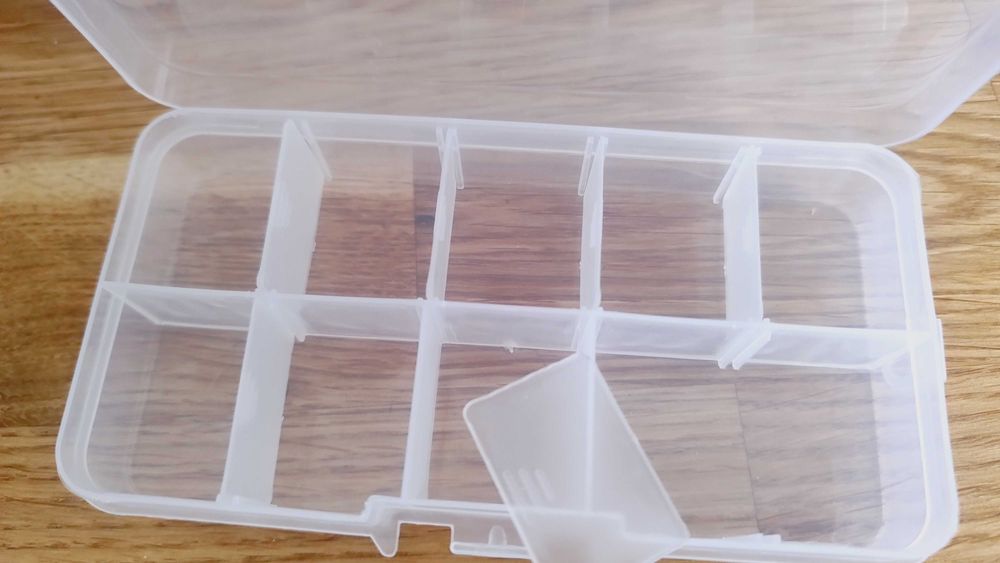10x Organizer 127x64x21 mm (10 przegródek)