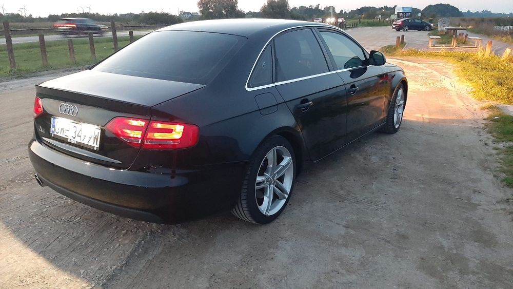Audi a4 b8 limuzyna
