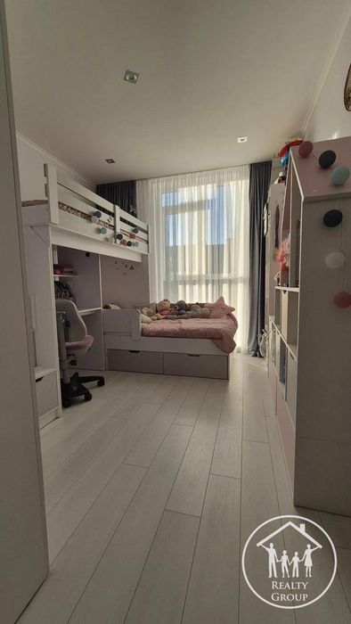 Продам 2к квартиру в новобудові!Обжитий ЖК! Надійний Avalon Зелена!