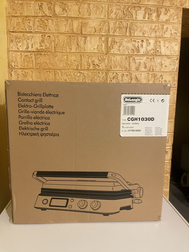 Мультигриль Delonghi CGH1030D