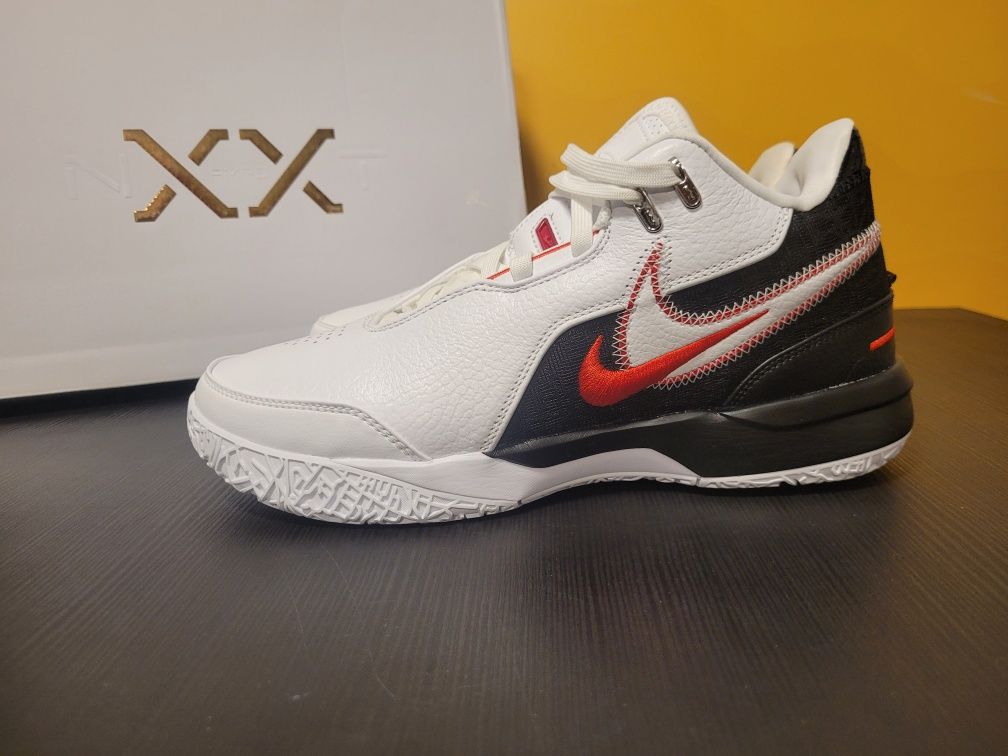 Nowe Nike Lebron koszykarskie
