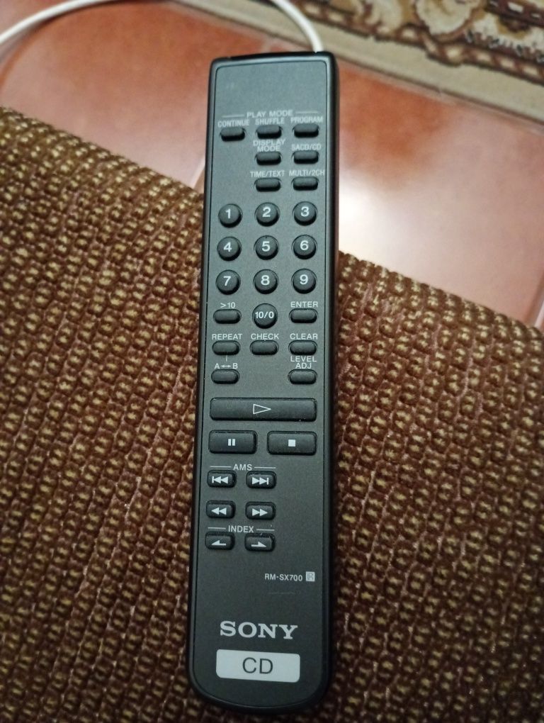 Leitor de CD Sony CDP-XE330
