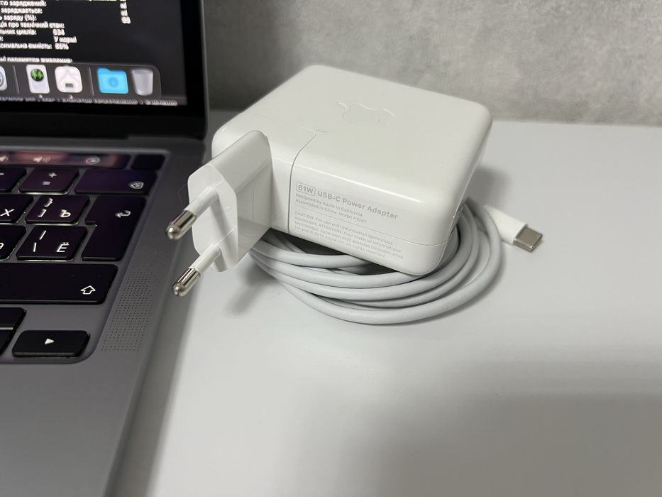 MacBook Pro M1 16/256gb. Хорошее состояние. 534 цикла.