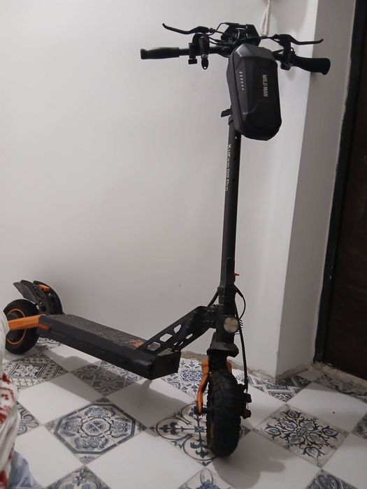 Срочно продам электросамокат Kugoo Kirin G2 Pro. в отличном состоянии