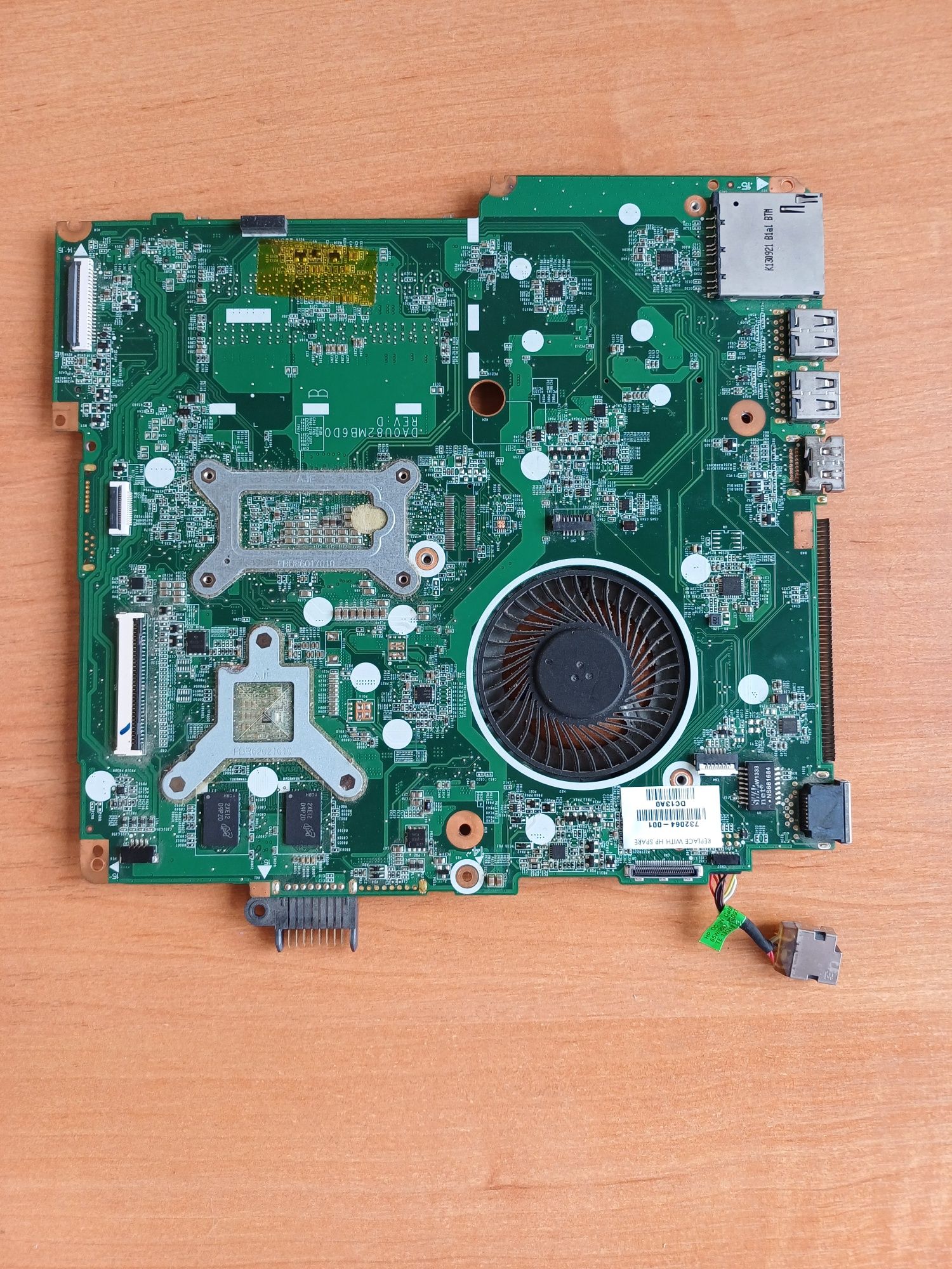 Материнські плати від ноутбуку HP Pavilion 15-n (неробочі) та інше