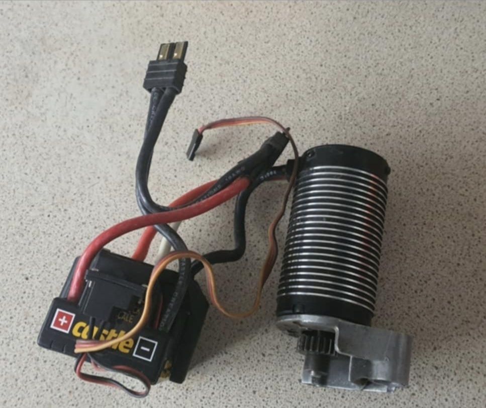 Regulator Napięcia Traxxas Mamba Monster e revo maxx 1:8 2200kv