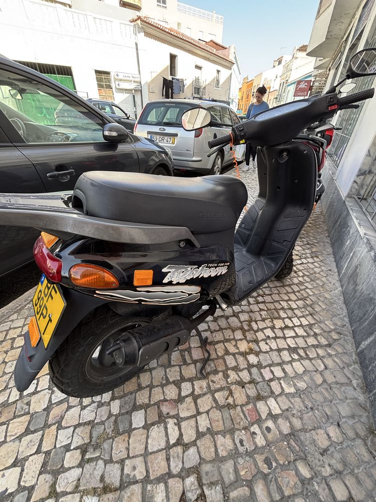 Scoter gilera typhoon 50