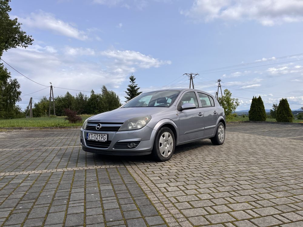 Opel astra H 2005