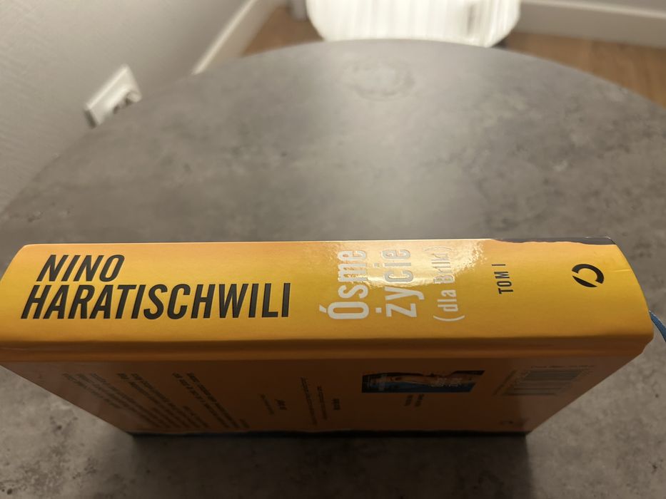 Powieść Ósme życie (dla Brilli)