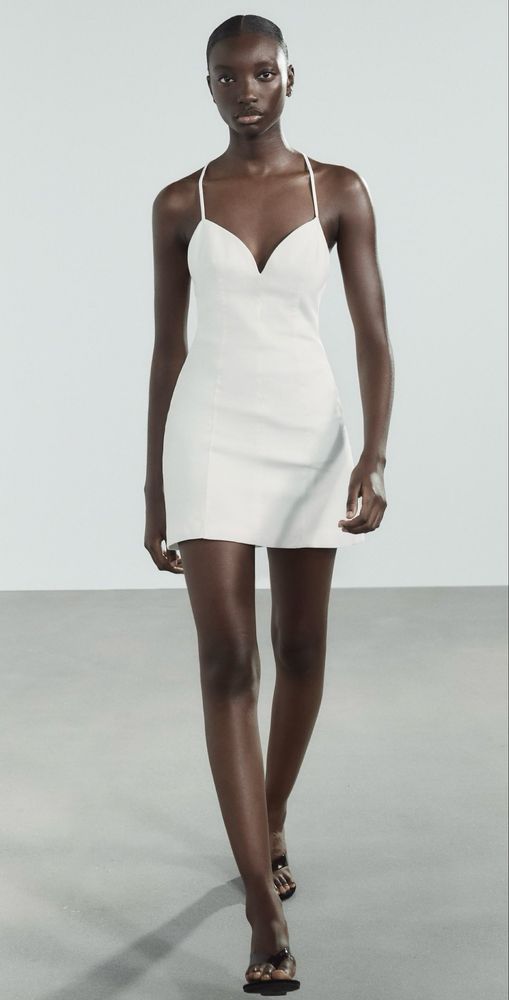 Сукня від бренду Zara