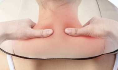 Роликовий масажер для спини  шиї та тіла