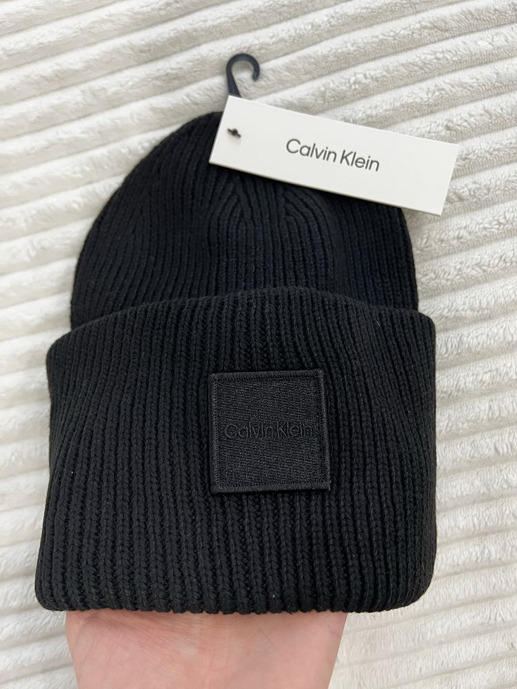 Жіноча шапка Calvin Klein оригінал