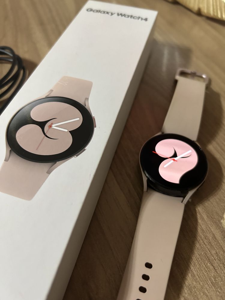 Samsung Galaxy Watch 4 Pink Gold SM-R860 40mm