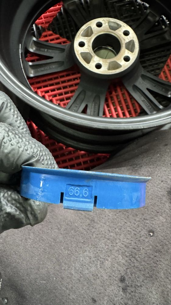 Alufelgi Carmani Czarne 17" 5x112 VW Audi Skoda Seat