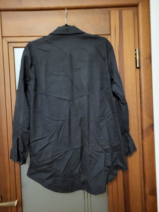 Czarna bluzka koszulowa FREESTIL 40 z kieszeniami z cekinowym koszula