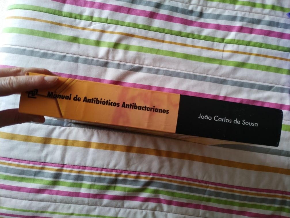 Manual de Antibióticos Bacterianos