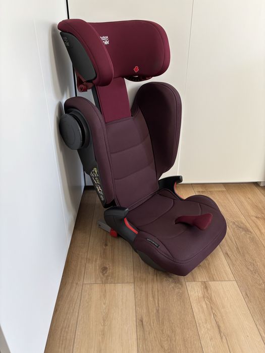 Fotelik samochodowy Britax Romer Kidfix III bordo