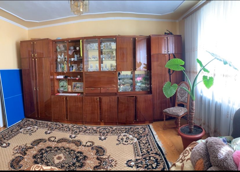 Продам меблі , б/у , термінова