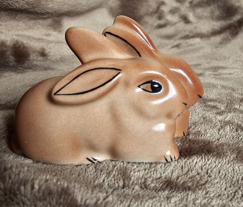 Figurka porcelanowa zajączki Chodzież - rzadkość