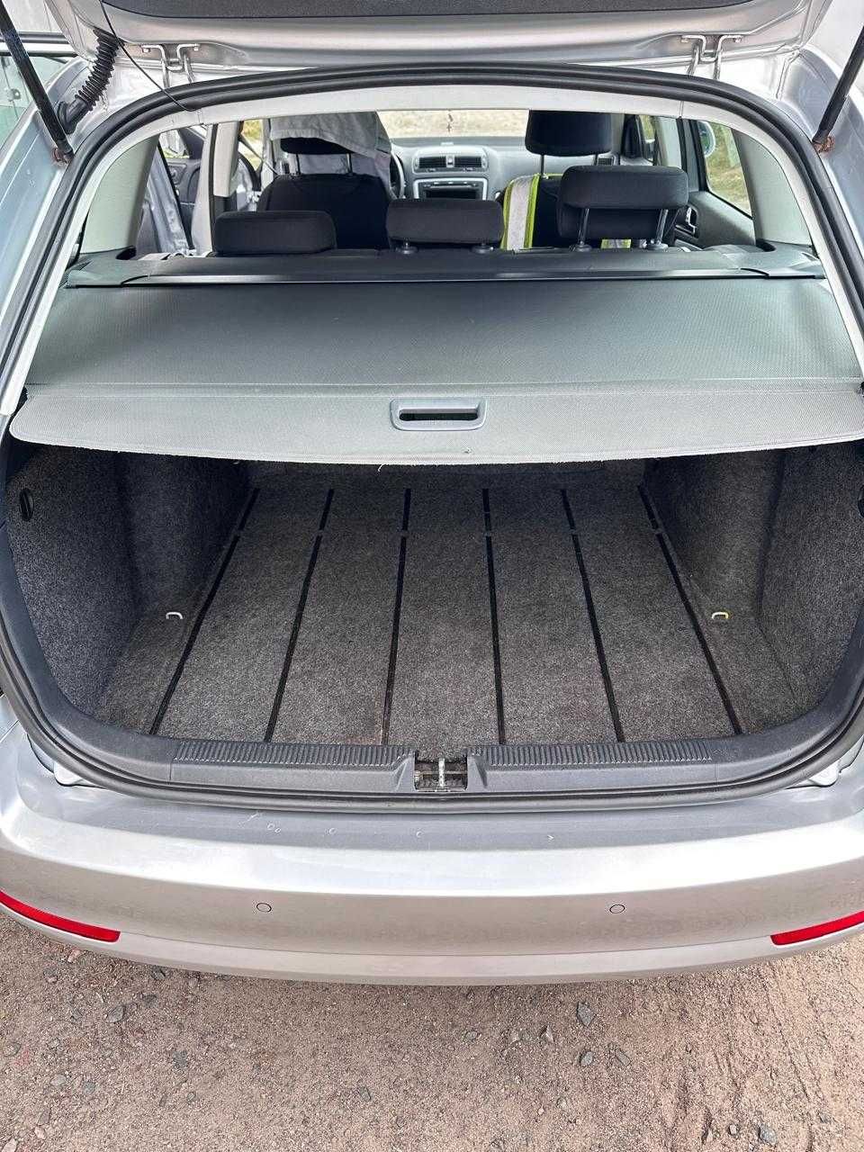 Продаю свое авто Skoda Octavia 2009