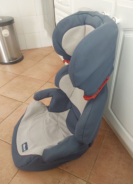 CADEIRA AUTO,CHICCO.CRIANÇA/BEBÉ 15 a 36kg.Passeio,Segurança,Automóvel