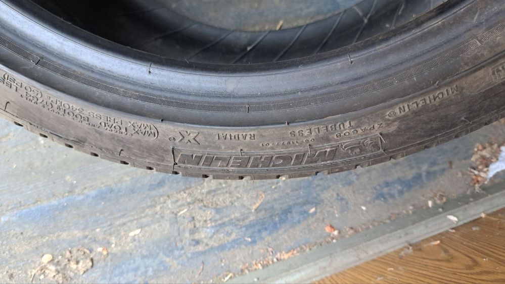 19 275/35 Michelin Primacy3 шини літні