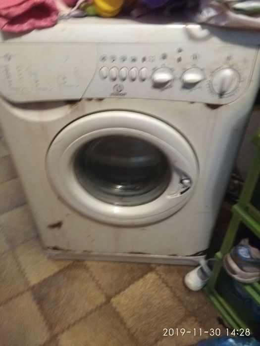 Запчасти к стиральной машине indesit