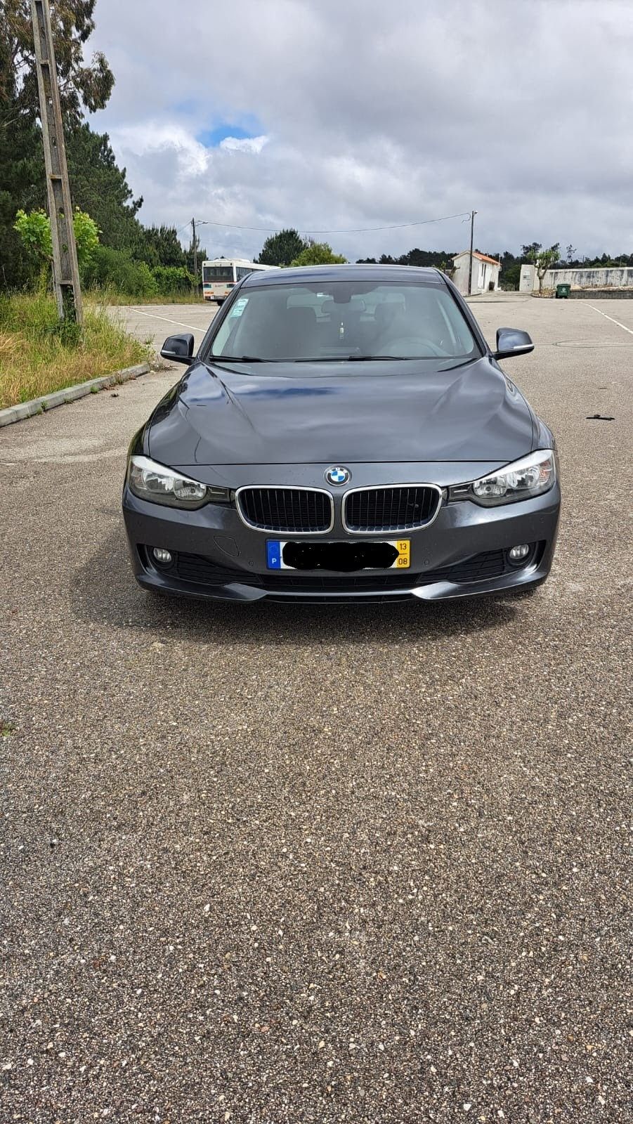 Vende-se BMW 320d