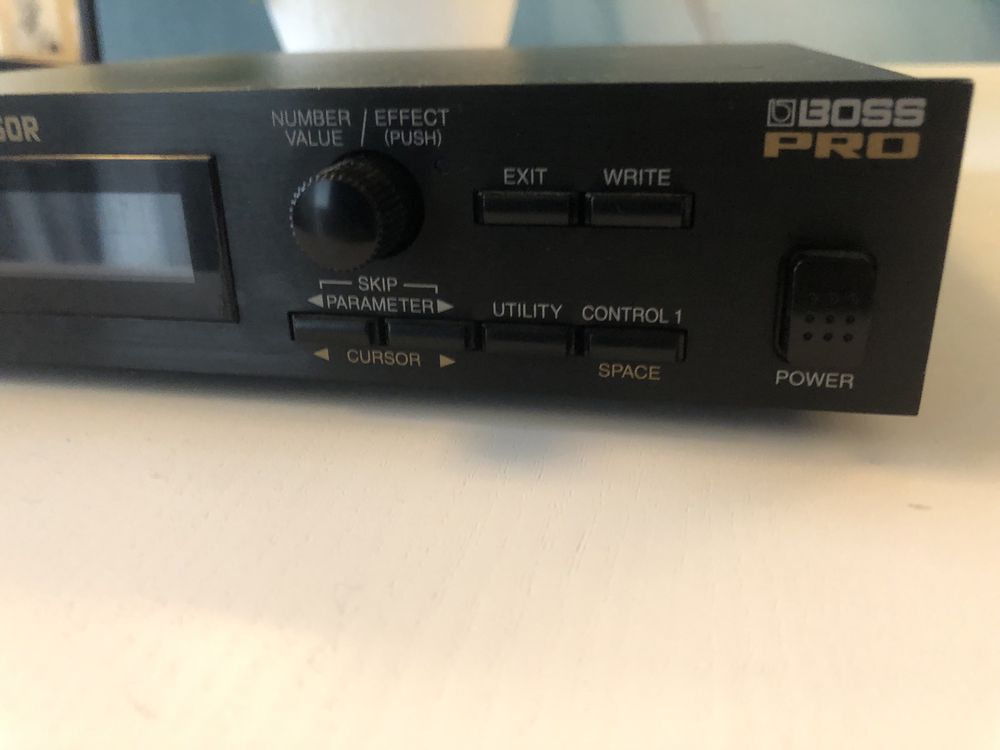 Boss PRO SE-70 Super Effects Processor