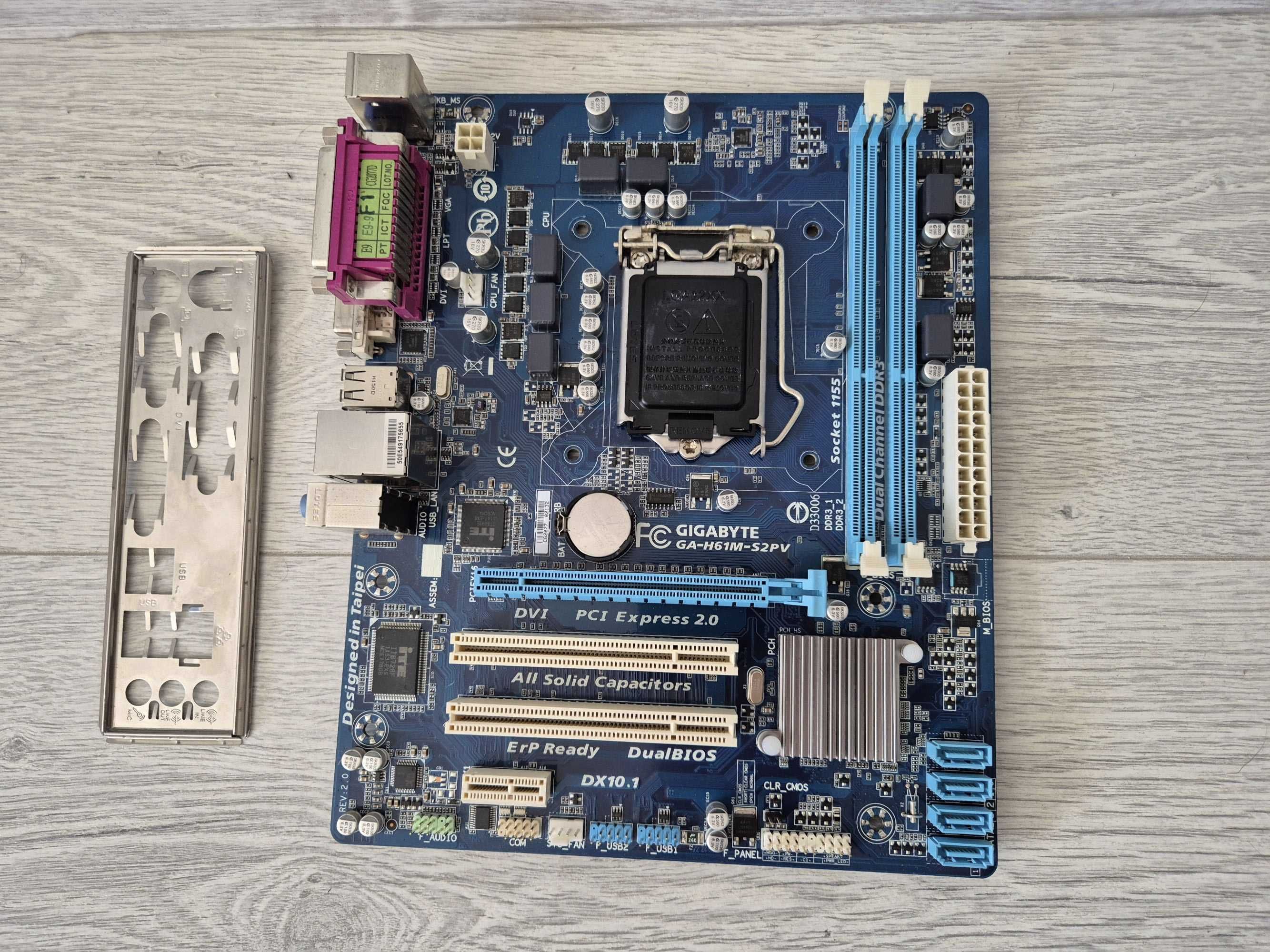 s1155 материнка Gigabyte H61M-S2PV. Trade-IN
