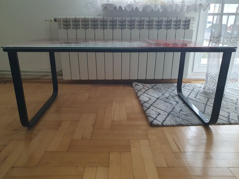 Stolik szklany, stalowy stelaż super stan