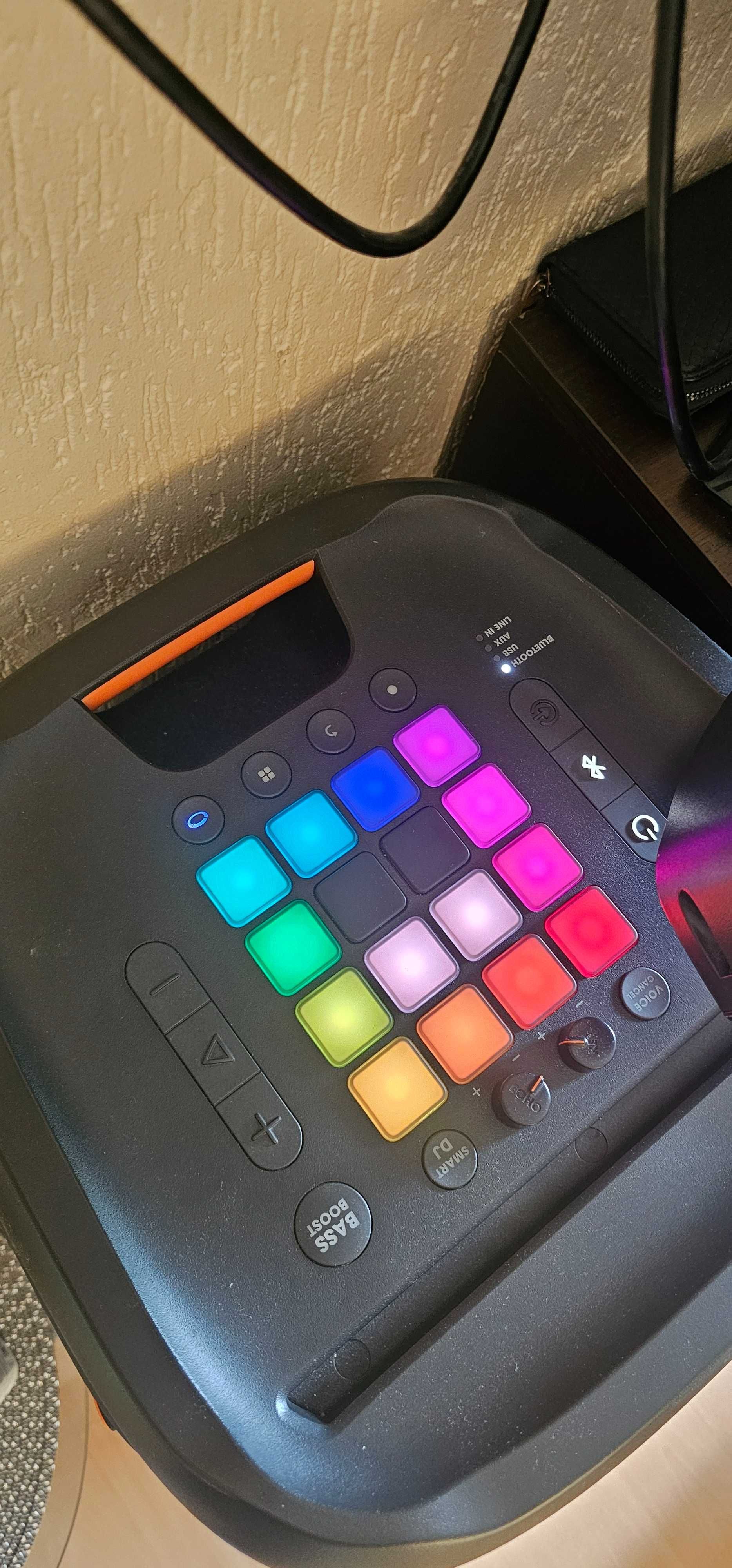 Sprzedam głośnik JBL 1000 PartyBox