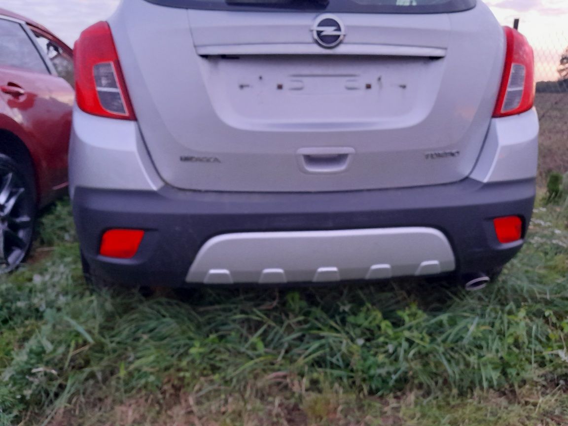 tylna klapa opel mokka