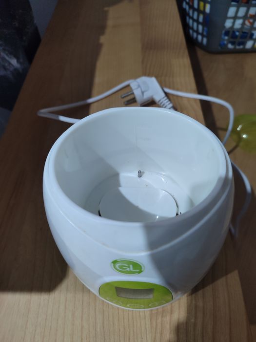 Aquecedor de biberões e de sopa para bebé