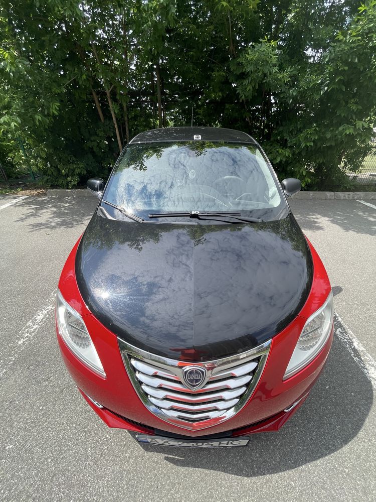 Продам Lancia ypsilon 2012 р.в. 0,9 biturbo