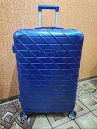 Велика валіза чемодан поліпропилен