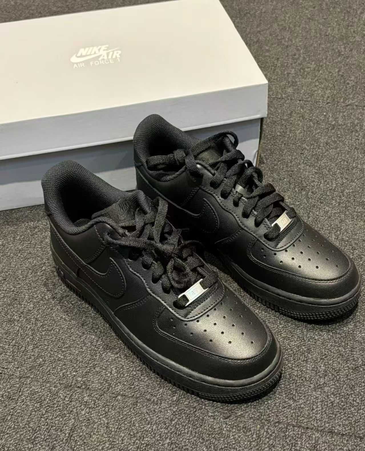 ButyDamskie Nike_Air_Force_1_Low_'07_czarny_Uniseks R.38